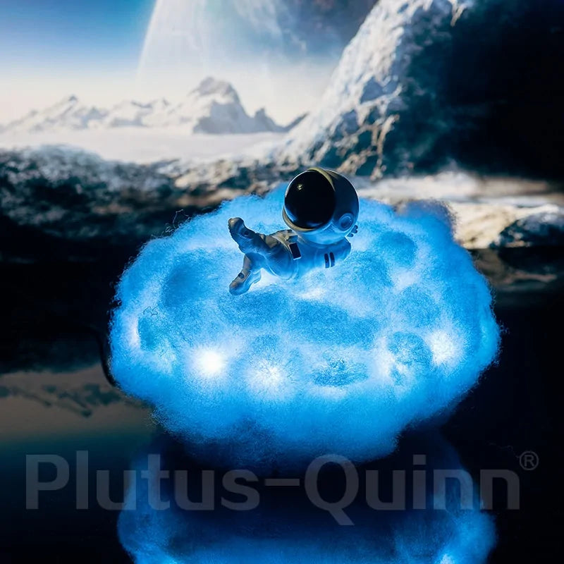 Plutus-Quinn™ Chillin' Astronaut Cloud Light